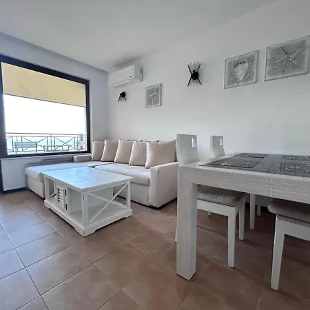 Golden Sands - Sirena 6a Daire *